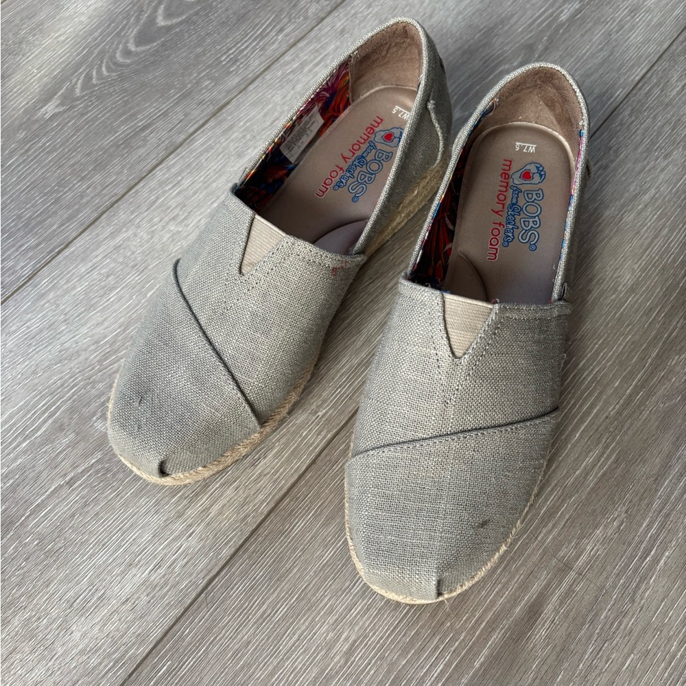 BOBS by Skechers Gray Wedge Slip On Shoes Memory Foam 7.5